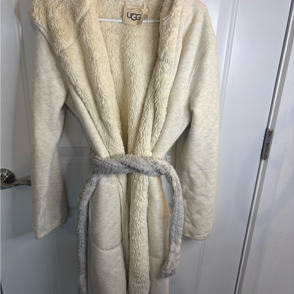 UGG Women's Cream Robe Teddy Jacket with Gray Belt